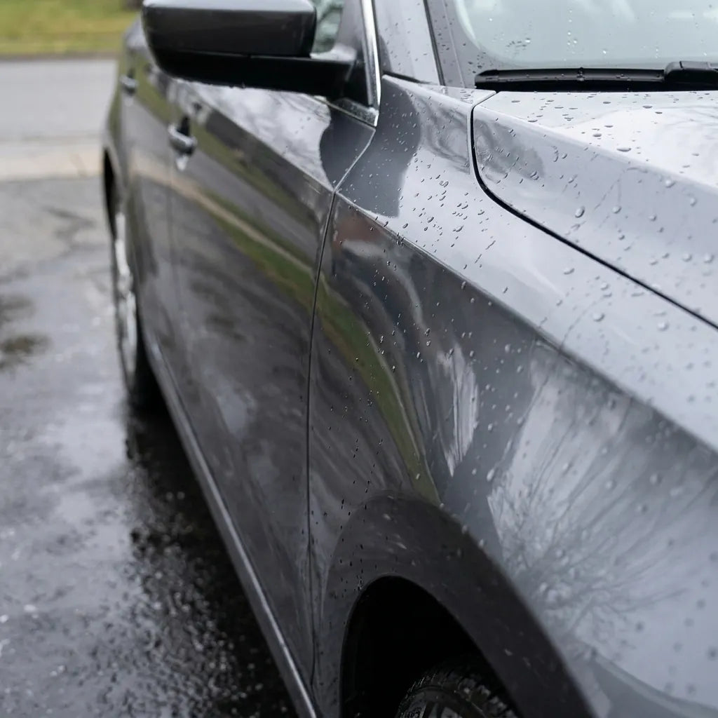 PROQUIL CAR 1 л - колата след изплакване - дълбок гланц и вода, събрана на перли